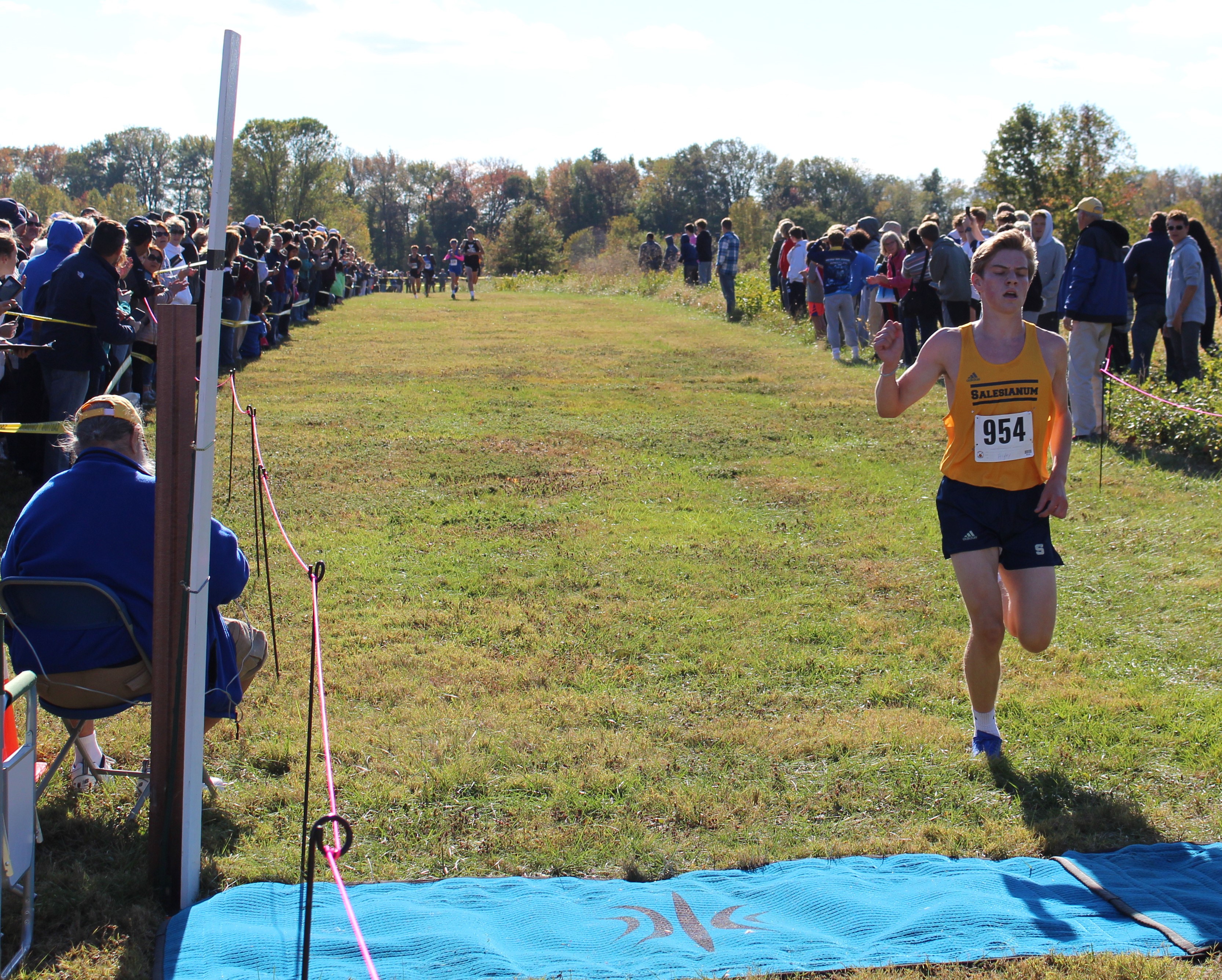 Ursuline, Salesianum cross country take first place at Joe O'Neill